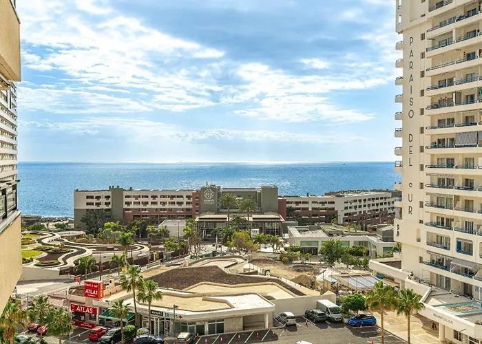 Апартаменты Marina Paraiso Retreat Адехе