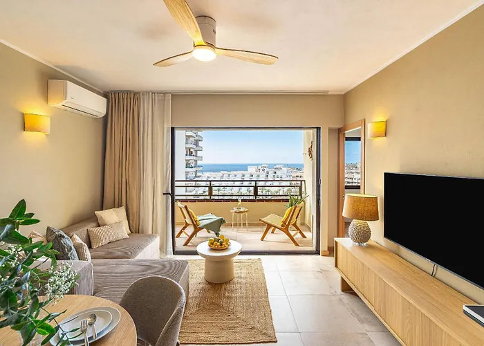 Marina Paraiso Retreat Апартаменты Адехе